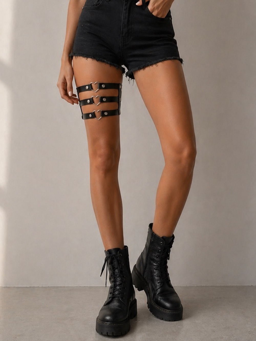 Black Heart Thigh Garter Faux Leather Elastic Strap Leg Harness Y2K Goth